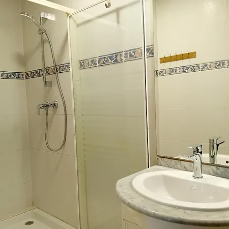 Valerie Apartment